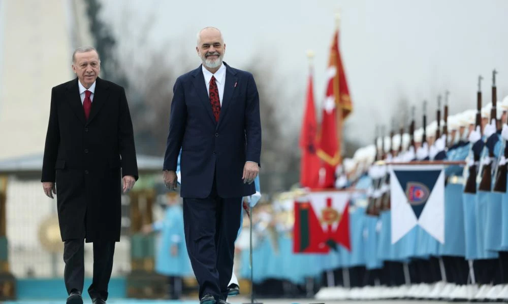 Τουρκία και Αλβανία υπέγραψαν συμφωνία στρατιωτικής συνεργασίας